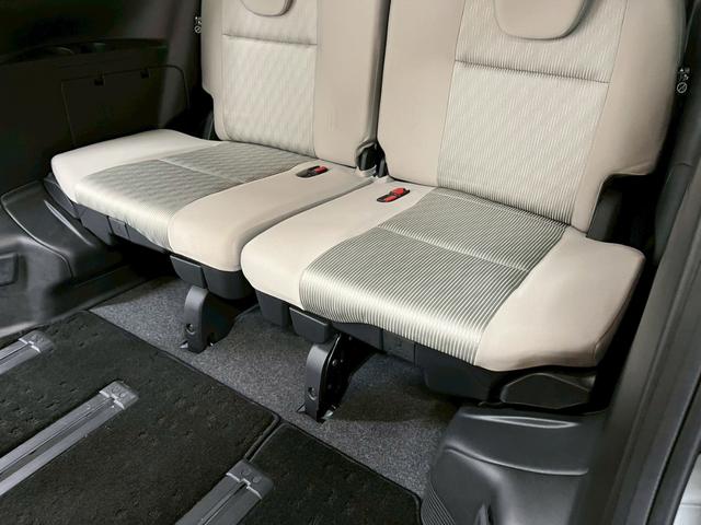 セレナ ｅ－パワー　ハイウェイスターＶ　１オーナー／プロパイロット／デジタルインナーミラー／全方位カメラ／ナビＴＶ／Ｂｌｕｅｔｏｏｔｈ対応／ＵＳＢ接続可／両側パワスラ／フリップダウンモニタ－（57枚目）