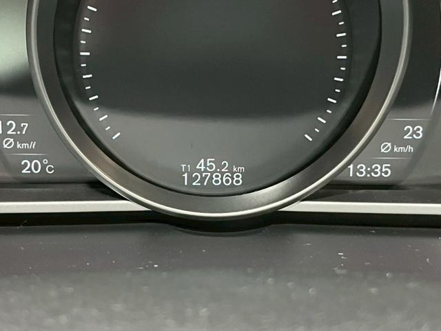 Ｖ４０ Ｄ４　インスクリプション　２０１８年モデル／ブラックレザーシート（ヒーター付）／ボルボインテリセーフ／純正ナビ／Ｂカメ／Ｂｌｕｅｔｏｏｔｈ対応／ＵＳＢ接続可／クリアランスソナー／クルコン／ＥＴＣ／純正１７アルミ（58枚目）