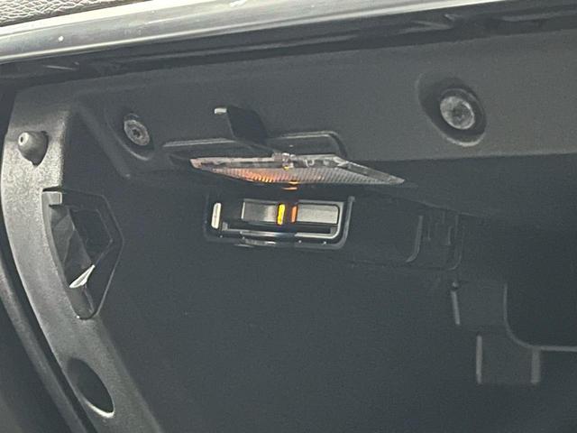 �y���Ђɂ��āz�P�X�U�V�N�n�Ɗ�����Ѓ��[�h�J�[���Q�O�Q�O�N�P��������Ђv���b�����b�n�q�d�֎Ж��ύX�v���܂����B�񔼐��I�̒m���E�o�������ɂ������i���Ȃ��Ԃ̂ݔ̔������Ē����Ă���܂��B