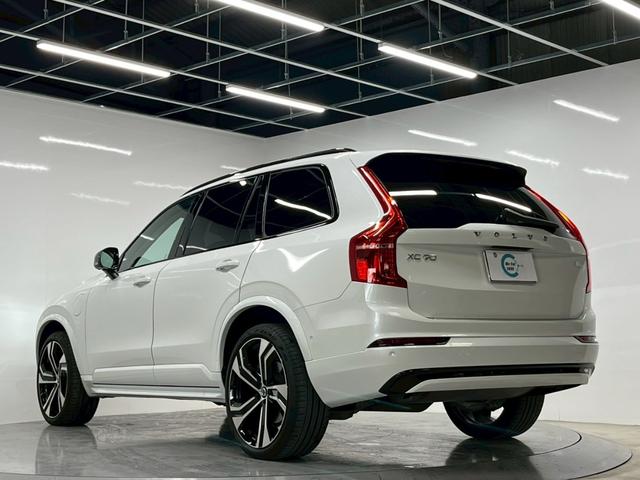 XC90 リチャージアルテメットT8AWDプラグインハイブリド 2023年モデル/エアサス/サンルーフ/レザーシート(ヒーター付)/ボルボインテリセーフ/ハーマンカードン/全方位カメラ/前後ドラレコ/クルコン/ナビ/フルセグTV/純正22アルミ/LEDヘッド(5枚目)