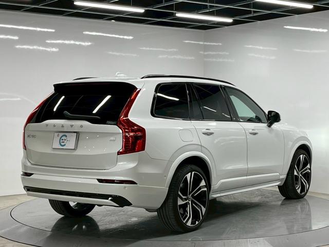 XC90 リチャージアルテメットT8AWDプラグインハイブリド 2023年モデル/エアサス/サンルーフ/レザーシート(ヒーター付)/ボルボインテリセーフ/ハーマンカードン/全方位カメラ/前後ドラレコ/クルコン/ナビ/フルセグTV/純正22アルミ/LEDヘッド(15枚目)