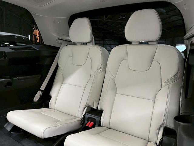 XC90 リチャージアルテメットT8AWDプラグインハイブリド 2023年モデル/エアサス/サンルーフ/レザーシート(ヒーター付)/ボルボインテリセーフ/ハーマンカードン/全方位カメラ/前後ドラレコ/クルコン/ナビ/フルセグTV/純正22アルミ/LEDヘッド(58枚目)