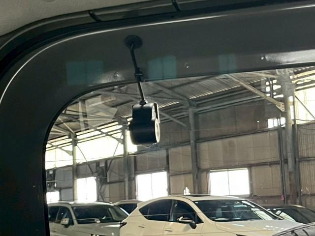 ジムニーシエラ ＪＣ　５ＭＴ／社外マフラー／社外テールランプ／社外アルミホイール／ナビ／フルセグＴＶ／Ｂｌｕｅｔｏｏｔｈ対応／ＵＳＢ接続可／Ｂカメラ／ＥＴＣ／クリアランスソナー／Ｐスタート／スマートキー／ＬＥＤヘッド（66枚目）