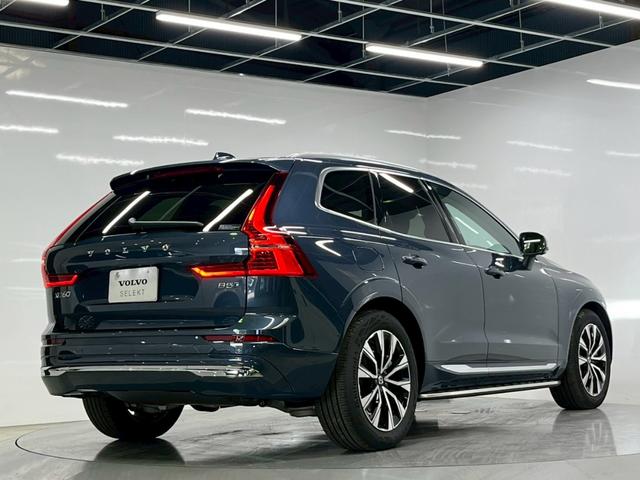 ＸＣ６０ ウルトラ　Ｂ５　ＡＷＤ　２０２５年モデル／デモカー／Ｇｏｏｇｌｅナビ／Ｂ＆Ｗプレミアムサウンド／エアサスペンション／ランニングボード（サイドステップ）／全方位カメラ／レザーシート／サンルーフ／Ｐバックドア／ＬＥＤヘッドライト（12枚目）
