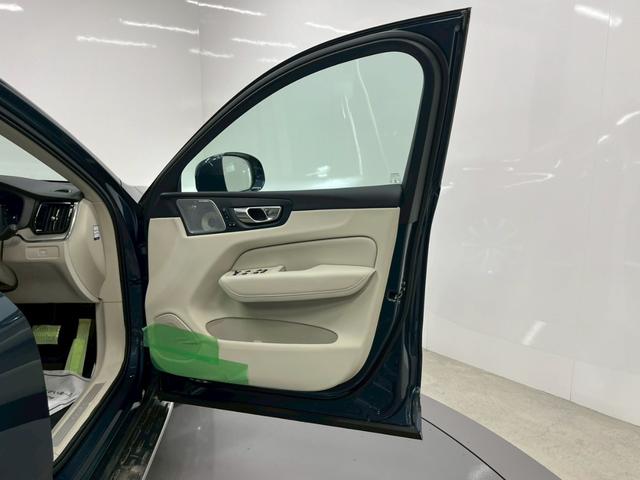 ＸＣ６０ ウルトラ　Ｂ５　ＡＷＤ　２０２５年モデル／デモカー／Ｇｏｏｇｌｅナビ／Ｂ＆Ｗプレミアムサウンド／エアサスペンション／ランニングボード（サイドステップ）／全方位カメラ／レザーシート／サンルーフ／Ｐバックドア／ＬＥＤヘッドライト（47枚目）