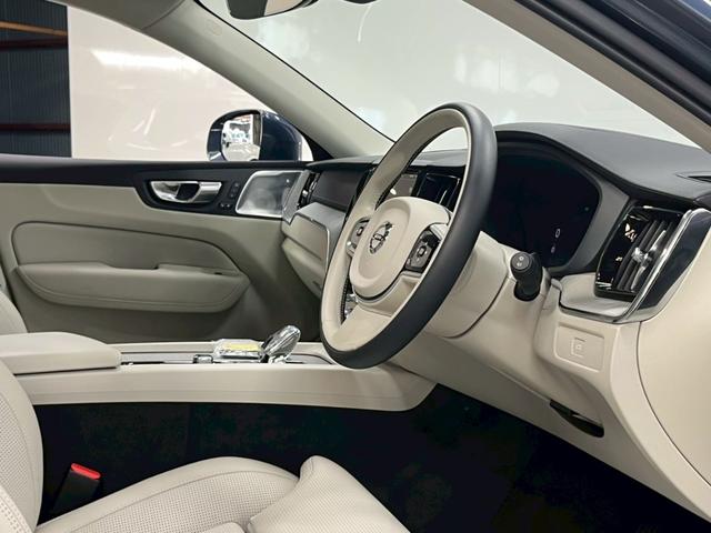 ＸＣ６０ ウルトラ　Ｂ５　ＡＷＤ　２０２５年モデル／デモカー／Ｇｏｏｇｌｅナビ／Ｂ＆Ｗプレミアムサウンド／エアサスペンション／ランニングボード（サイドステップ）／全方位カメラ／レザーシート／サンルーフ／Ｐバックドア／ＬＥＤヘッドライト（49枚目）