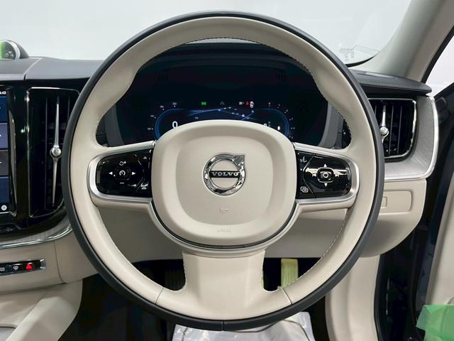 ＸＣ６０ ウルトラ　Ｂ５　ＡＷＤ　２０２５年モデル／デモカー／Ｇｏｏｇｌｅナビ／Ｂ＆Ｗプレミアムサウンド／エアサスペンション／ランニングボード（サイドステップ）／全方位カメラ／レザーシート／サンルーフ／Ｐバックドア／ＬＥＤヘッドライト（64枚目）