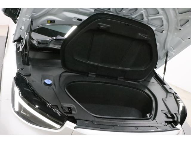 C40リチャージ リチャージ アルティメットシングルモーター 2023年モデル/禁煙車/サンルーフ/ドラレコ/全方位カメラ/Googleナビ/USB接続可/Pバックドア/ボルボインテリセーフ/ハーマンカードン/シートヒーター/LEDヘッド/純正20アルミ(23枚目)