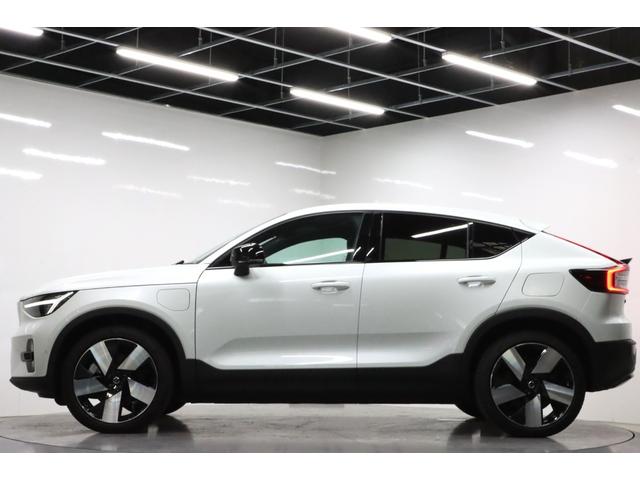 C40リチャージ リチャージ アルティメットシングルモーター 2023年モデル/禁煙車/サンルーフ/ドラレコ/全方位カメラ/Googleナビ/USB接続可/Pバックドア/ボルボインテリセーフ/ハーマンカードン/シートヒーター/LEDヘッド/純正20アルミ(27枚目)