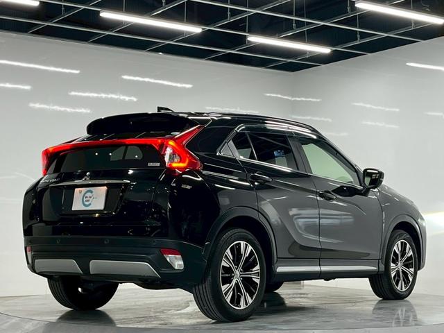 【高品質車に厳選】毎月約６０台のお車が買取にて入庫する中で、高品質のみに厳選して在庫。なおかつ諸経費を抑え、低価格での販売を実現しております。