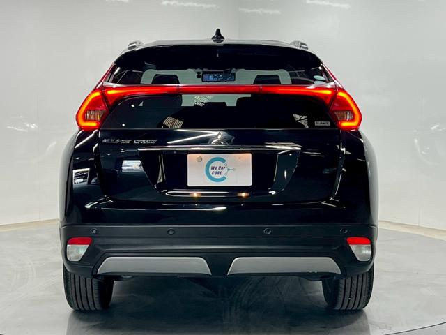 【買取直売のメリット】通常中古車の流通にかかるマージンを大幅にカット出来るので他社の同年式と比べて魅力的な価格が実現できます。また、過去の車歴まで把握することができ状態の良いお車に厳選した展示が可能で