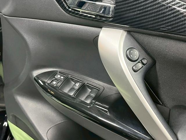 【ワンオーナー車多数】ワンオーナー車は前オーナー様が新車から大切にお乗りになられていた証です。もちろんタバコの嫌なニオイも無く良好な状態が保たれております