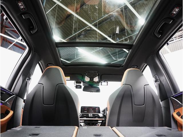 Ｘ３ Ｍ４０ｉ　禁煙車／ブラウンレザーシート（ヒーター付）／サンルーフ／Ｐバックドア／純正ナビ／全方位カメラ／ＵＳＢ接続可／クルコン／前後ドラレコ／ＥＴＣ／パドルシフト／純正２１アルミ／ＬＥＤヘッドライト／（44枚目）