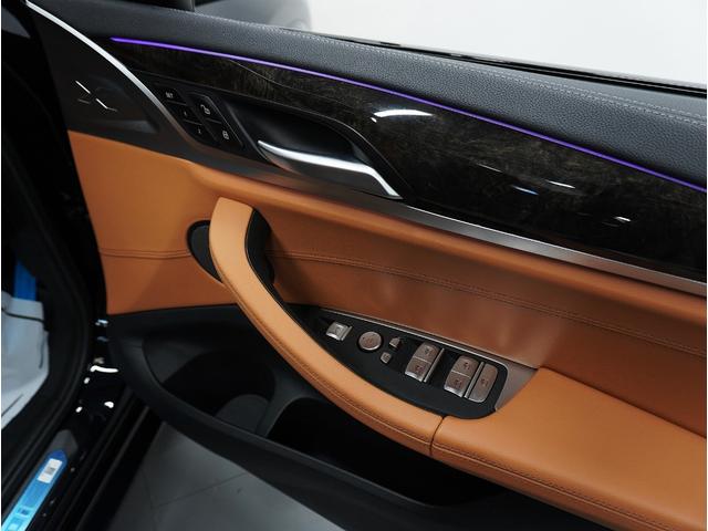 Ｘ３ Ｍ４０ｉ　禁煙車／ブラウンレザーシート（ヒーター付）／サンルーフ／Ｐバックドア／純正ナビ／全方位カメラ／ＵＳＢ接続可／クルコン／前後ドラレコ／ＥＴＣ／パドルシフト／純正２１アルミ／ＬＥＤヘッドライト／（51枚目）
