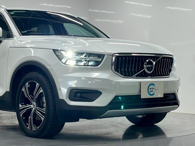 ＸＣ４０ Ｔ４　ＡＷＤ　インスクリプション　２０２０年モデル／禁煙車／ホワイトレザーシート（ヒーター付）／サンルーフ／ハーマンカードン／ボルボインテリセーフ／純正ナビ／フルセグＴＶ／全方位カメラ／Ｐバックドア／純正１９アルミ／ＬＥＤヘッド（17枚目）