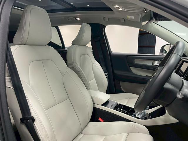 ＸＣ４０ Ｔ４　ＡＷＤ　インスクリプション　２０２０年モデル／禁煙車／ホワイトレザーシート（ヒーター付）／サンルーフ／ハーマンカードン／ボルボインテリセーフ／純正ナビ／フルセグＴＶ／全方位カメラ／Ｐバックドア／純正１９アルミ／ＬＥＤヘッド（47枚目）