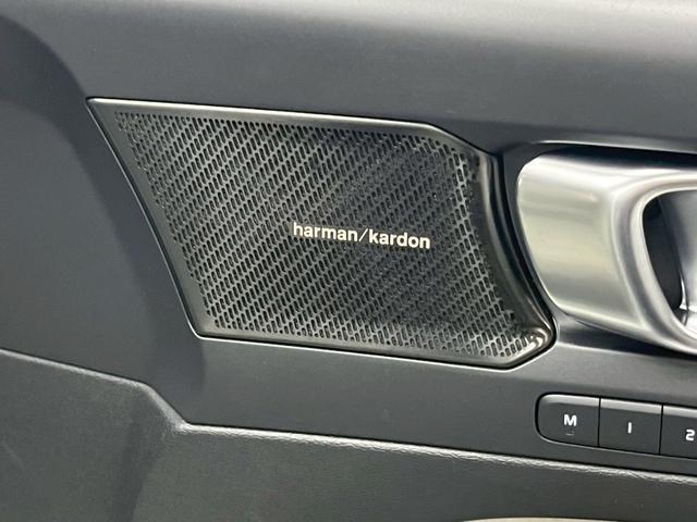 ＸＣ４０ Ｔ４　ＡＷＤ　インスクリプション　２０２０年モデル／禁煙車／ホワイトレザーシート（ヒーター付）／サンルーフ／ハーマンカードン／ボルボインテリセーフ／純正ナビ／フルセグＴＶ／全方位カメラ／Ｐバックドア／純正１９アルミ／ＬＥＤヘッド（64枚目）