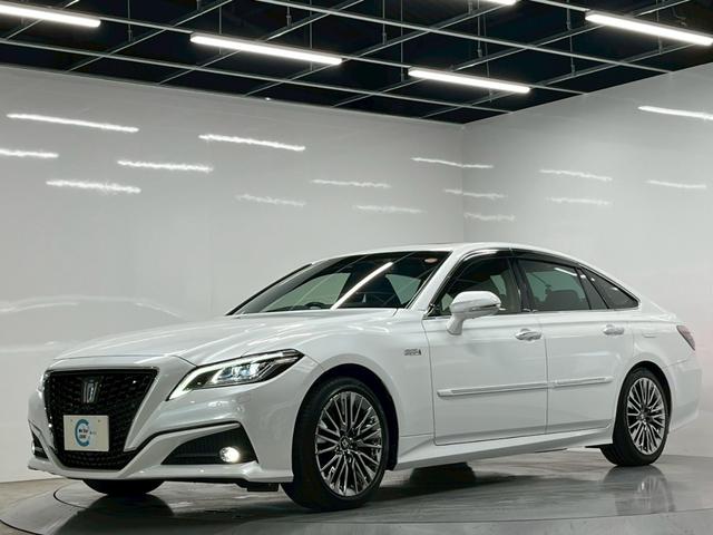 クラウンハイブリッド Ｇ－エグゼクティブ　禁煙車／ブラックレザーシート（ヒーター付）／サンルーフ／純正ナビ／フルセグＴＶ／ＵＳＢ接続可／全方位カメラ／前後ドラレコ／デジタルインナーミラー／ステアヒーター／ＥＴＣ／クルコン／純正１８アルミ（3枚目）