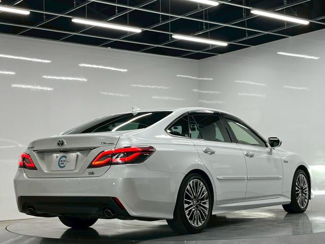 クラウンハイブリッド Ｇ－エグゼクティブ　禁煙車／ブラックレザーシート（ヒーター付）／サンルーフ／純正ナビ／フルセグＴＶ／ＵＳＢ接続可／全方位カメラ／前後ドラレコ／デジタルインナーミラー／ステアヒーター／ＥＴＣ／クルコン／純正１８アルミ（7枚目）