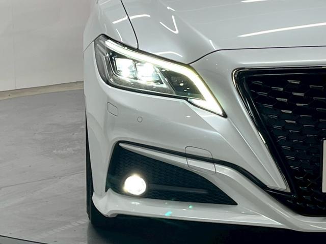 クラウンハイブリッド Ｇ－エグゼクティブ　禁煙車／ブラックレザーシート（ヒーター付）／サンルーフ／純正ナビ／フルセグＴＶ／ＵＳＢ接続可／全方位カメラ／前後ドラレコ／デジタルインナーミラー／ステアヒーター／ＥＴＣ／クルコン／純正１８アルミ（24枚目）