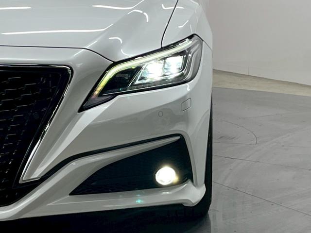 クラウンハイブリッド Ｇ－エグゼクティブ　禁煙車／ブラックレザーシート（ヒーター付）／サンルーフ／純正ナビ／フルセグＴＶ／ＵＳＢ接続可／全方位カメラ／前後ドラレコ／デジタルインナーミラー／ステアヒーター／ＥＴＣ／クルコン／純正１８アルミ（25枚目）