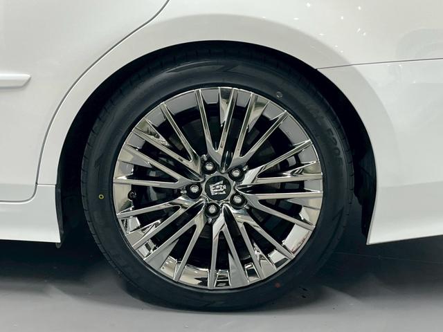 クラウンハイブリッド Ｇ－エグゼクティブ　禁煙車／ブラックレザーシート（ヒーター付）／サンルーフ／純正ナビ／フルセグＴＶ／ＵＳＢ接続可／全方位カメラ／前後ドラレコ／デジタルインナーミラー／ステアヒーター／ＥＴＣ／クルコン／純正１８アルミ（40枚目）