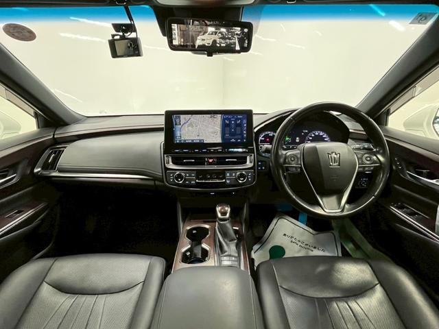 クラウンハイブリッド Ｇ－エグゼクティブ　禁煙車／ブラックレザーシート（ヒーター付）／サンルーフ／純正ナビ／フルセグＴＶ／ＵＳＢ接続可／全方位カメラ／前後ドラレコ／デジタルインナーミラー／ステアヒーター／ＥＴＣ／クルコン／純正１８アルミ（41枚目）