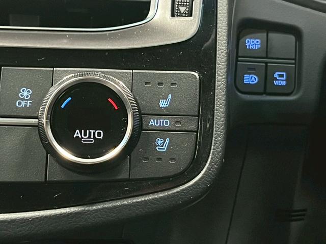 クラウンハイブリッド Ｇ－エグゼクティブ　禁煙車／ブラックレザーシート（ヒーター付）／サンルーフ／純正ナビ／フルセグＴＶ／ＵＳＢ接続可／全方位カメラ／前後ドラレコ／デジタルインナーミラー／ステアヒーター／ＥＴＣ／クルコン／純正１８アルミ（72枚目）