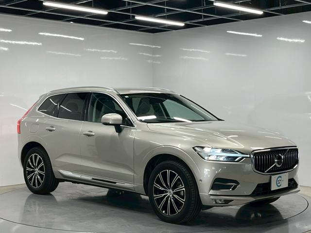 ＸＣ６０ Ｔ５　ＡＷＤ　インスクリプション　レザーシート（ヒーター付）／Ｐバックドア／ハーマンカードン／ボルボインテリセーフ／全方位カメラ／純正ナビ／フルセグＴＶ／ＵＳＢ接続可／クルコン／ＥＴＣ／ステアヒーター／前後ドラレコ／純正１９アルミ（9枚目）