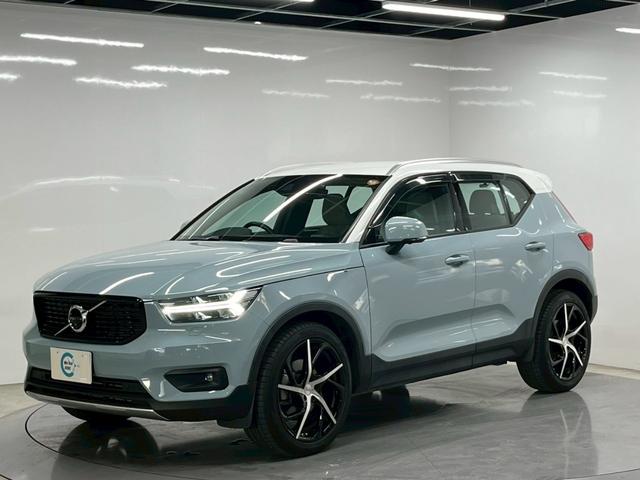 ＸＣ４０ Ｔ４　ＡＷＤ　モーメンタム　禁煙車／ホワイトルーフ／ＥＲＳＴ２０インチアルミホイール／フロントグリル／Ｒデザイン／純正ナビ／フルセグＴＶ／全方位カメラ／前後ドラレコ／シートヒーター／ステアヒーター／ＥＴＣ／クルコン／Ｐバックドア（9枚目）