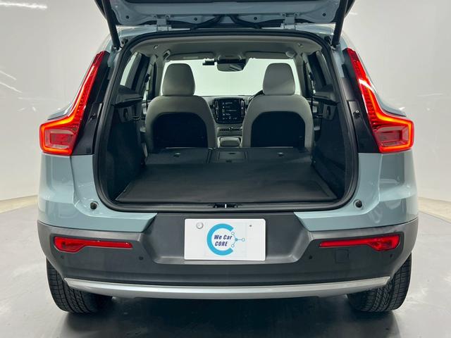 ＸＣ４０ Ｔ４　ＡＷＤ　モーメンタム　禁煙車／ホワイトルーフ／ＥＲＳＴ２０インチアルミホイール／フロントグリル／Ｒデザイン／純正ナビ／フルセグＴＶ／全方位カメラ／前後ドラレコ／シートヒーター／ステアヒーター／ＥＴＣ／クルコン／Ｐバックドア（34枚目）