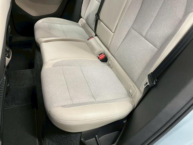 ＸＣ４０ Ｔ４　ＡＷＤ　モーメンタム　禁煙車／ホワイトルーフ／ＥＲＳＴ２０インチアルミホイール／フロントグリル／Ｒデザイン／純正ナビ／フルセグＴＶ／全方位カメラ／前後ドラレコ／シートヒーター／ステアヒーター／ＥＴＣ／クルコン／Ｐバックドア（57枚目）