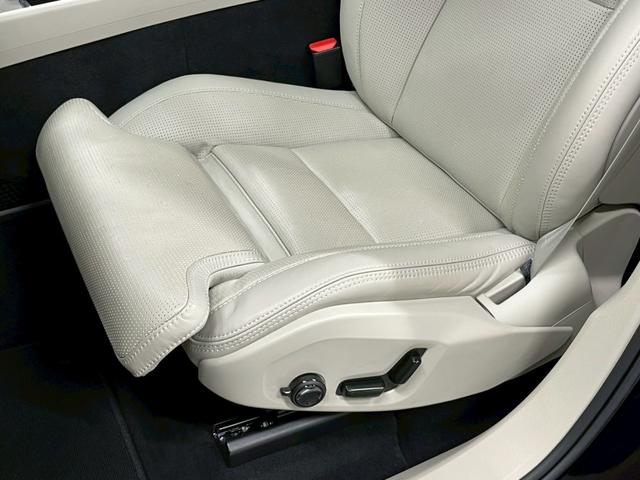ＸＣ６０ Ｄ４　ＡＷＤ　インスクリプション　禁煙車／ベージュ革シート（ヒーター付）／前後ドラレコ／ハーマンカードン／ボルボインテリセーフ／全方位カメラ／純正ナビ／フルセグＴＶ／ＥＴＣ／Ｐバックドア／純正１９アルミ／ＬＥＤヘッドライト（51枚目）