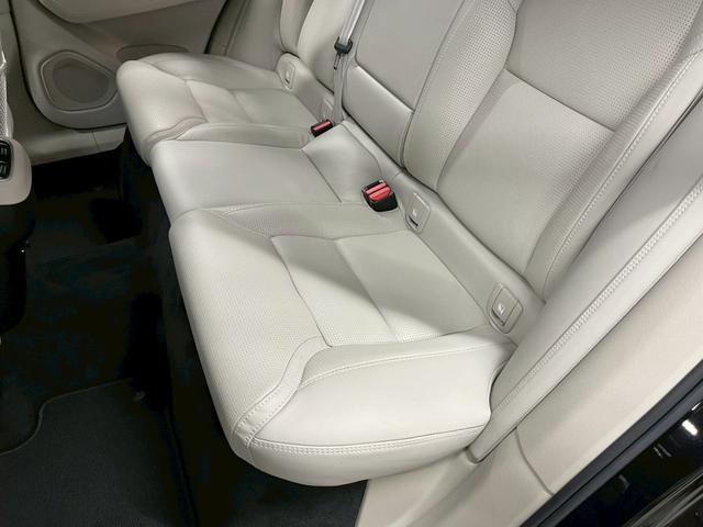 ＸＣ６０ Ｄ４　ＡＷＤ　インスクリプション　禁煙車／ベージュ革シート（ヒーター付）／前後ドラレコ／ハーマンカードン／ボルボインテリセーフ／全方位カメラ／純正ナビ／フルセグＴＶ／ＥＴＣ／Ｐバックドア／純正１９アルミ／ＬＥＤヘッドライト（56枚目）