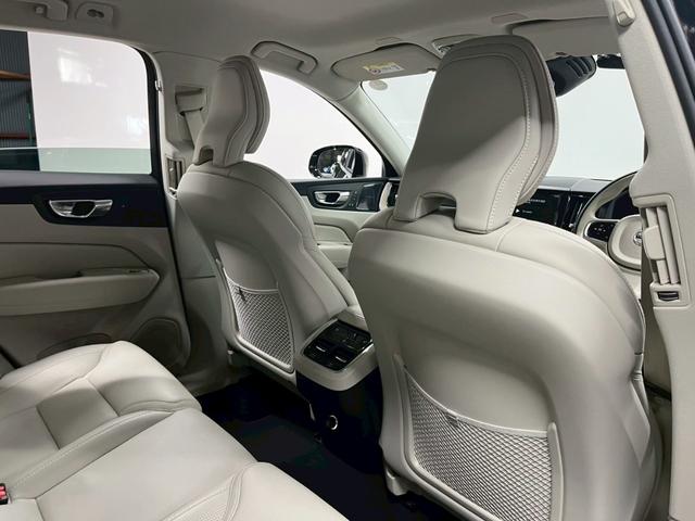 ＸＣ６０ Ｄ４　ＡＷＤ　インスクリプション　禁煙車／ベージュ革シート（ヒーター付）／前後ドラレコ／ハーマンカードン／ボルボインテリセーフ／全方位カメラ／純正ナビ／フルセグＴＶ／ＥＴＣ／Ｐバックドア／純正１９アルミ／ＬＥＤヘッドライト（57枚目）