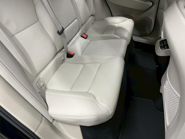 ＸＣ６０ Ｄ４　ＡＷＤ　インスクリプション　禁煙車／ベージュ革シート（ヒーター付）／前後ドラレコ／ハーマンカードン／ボルボインテリセーフ／全方位カメラ／純正ナビ／フルセグＴＶ／ＥＴＣ／Ｐバックドア／純正１９アルミ／ＬＥＤヘッドライト（59枚目）