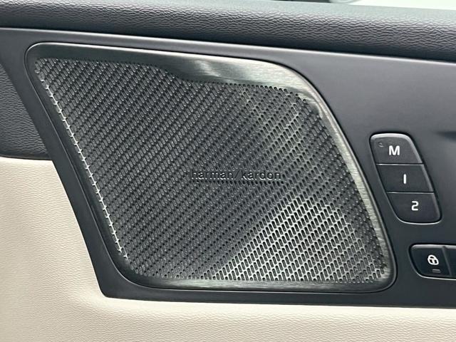 ＸＣ６０ Ｄ４　ＡＷＤ　インスクリプション　禁煙車／ベージュ革シート（ヒーター付）／前後ドラレコ／ハーマンカードン／ボルボインテリセーフ／全方位カメラ／純正ナビ／フルセグＴＶ／ＥＴＣ／Ｐバックドア／純正１９アルミ／ＬＥＤヘッドライト（75枚目）