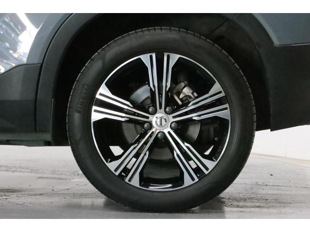 ＸＣ４０ Ｔ５　ＡＷＤ　インスクリプション　禁煙車／ブラウンレザーシート（ヒーター付）／ハーマンカードン／ボルボインテリセーフ／純正ナビ／フルセグＴＶ／全方位カメラ／ＥＴＣ／Ｐバックドア／クルコン／ドラレコ／純正１９アルミ／ＬＥＤヘッドライト（30枚目）