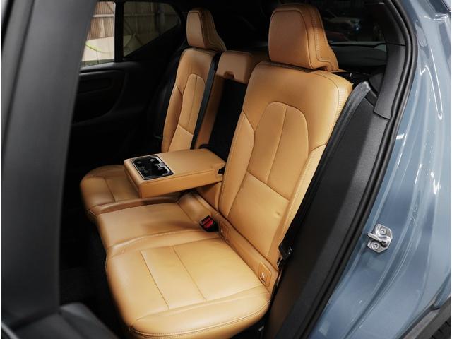 ＸＣ４０ Ｔ５　ＡＷＤ　インスクリプション　禁煙車／ブラウンレザーシート（ヒーター付）／ハーマンカードン／ボルボインテリセーフ／純正ナビ／フルセグＴＶ／全方位カメラ／ＥＴＣ／Ｐバックドア／クルコン／ドラレコ／純正１９アルミ／ＬＥＤヘッドライト（61枚目）