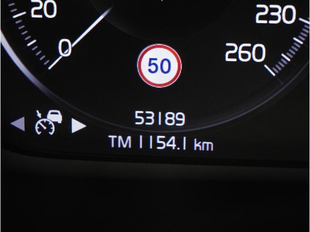 ＸＣ４０ Ｔ５　ＡＷＤ　インスクリプション　禁煙車／ブラウンレザーシート（ヒーター付）／ハーマンカードン／ボルボインテリセーフ／純正ナビ／フルセグＴＶ／全方位カメラ／ＥＴＣ／Ｐバックドア／クルコン／ドラレコ／純正１９アルミ／ＬＥＤヘッドライト（67枚目）