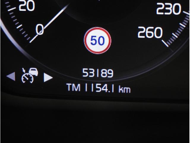 ＸＣ４０ Ｔ５　ＡＷＤ　インスクリプション　禁煙車／ブラウンレザーシート（ヒーター付）／ハーマンカードン／ボルボインテリセーフ／純正ナビ／フルセグＴＶ／全方位カメラ／ＥＴＣ／Ｐバックドア／クルコン／ドラレコ／純正１９アルミ／ＬＥＤヘッドライト（80枚目）