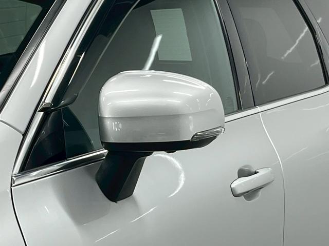 ＸＣ６０ Ｔ５　ＡＷＤ　インスクリプション　２０１７年モデル／禁煙車／ブラックレザーシート（ヒーター付）／サンルーフ／ボルボインテリセーフ／Ｐバックドア／全方位カメラ／ナビ／フルセグＴＶ／ＵＳＢ接続可／ＥＴＣ／ドラレコ／ＬＥＤヘッド／１９アルミ（24枚目）