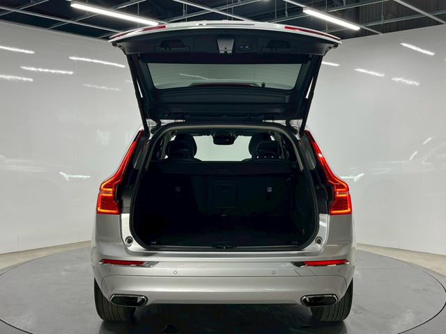 ＸＣ６０ Ｔ５　ＡＷＤ　インスクリプション　２０１７年モデル／禁煙車／ブラックレザーシート（ヒーター付）／サンルーフ／ボルボインテリセーフ／Ｐバックドア／全方位カメラ／ナビ／フルセグＴＶ／ＵＳＢ接続可／ＥＴＣ／ドラレコ／ＬＥＤヘッド／１９アルミ（34枚目）