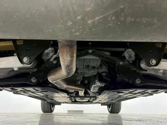 ＸＣ６０ Ｔ５　ＡＷＤ　インスクリプション　２０１７年モデル／禁煙車／ブラックレザーシート（ヒーター付）／サンルーフ／ボルボインテリセーフ／Ｐバックドア／全方位カメラ／ナビ／フルセグＴＶ／ＵＳＢ接続可／ＥＴＣ／ドラレコ／ＬＥＤヘッド／１９アルミ（35枚目）