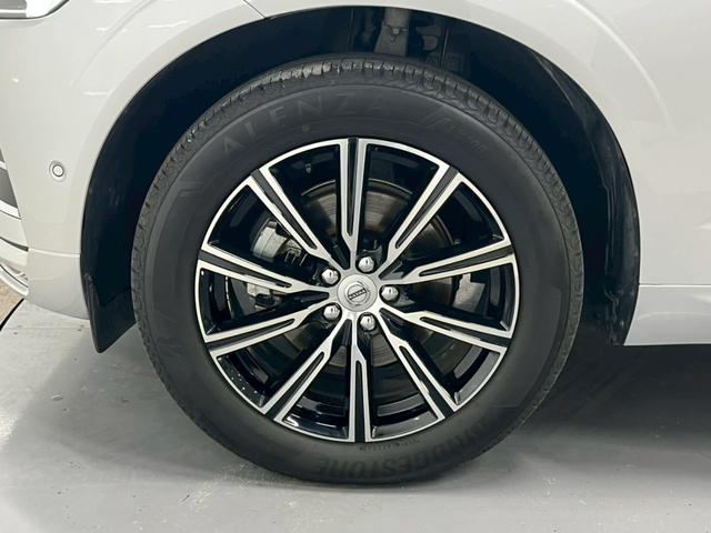 ＸＣ６０ Ｔ５　ＡＷＤ　インスクリプション　２０１７年モデル／禁煙車／ブラックレザーシート（ヒーター付）／サンルーフ／ボルボインテリセーフ／Ｐバックドア／全方位カメラ／ナビ／フルセグＴＶ／ＵＳＢ接続可／ＥＴＣ／ドラレコ／ＬＥＤヘッド／１９アルミ（39枚目）