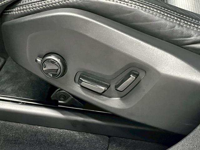 ＸＣ６０ Ｔ５　ＡＷＤ　インスクリプション　２０１７年モデル／禁煙車／ブラックレザーシート（ヒーター付）／サンルーフ／ボルボインテリセーフ／Ｐバックドア／全方位カメラ／ナビ／フルセグＴＶ／ＵＳＢ接続可／ＥＴＣ／ドラレコ／ＬＥＤヘッド／１９アルミ（52枚目）