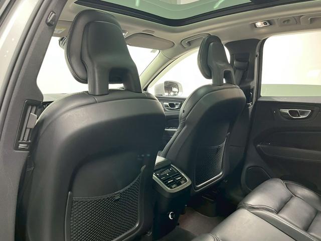 ＸＣ６０ Ｔ５　ＡＷＤ　インスクリプション　２０１７年モデル／禁煙車／ブラックレザーシート（ヒーター付）／サンルーフ／ボルボインテリセーフ／Ｐバックドア／全方位カメラ／ナビ／フルセグＴＶ／ＵＳＢ接続可／ＥＴＣ／ドラレコ／ＬＥＤヘッド／１９アルミ（53枚目）