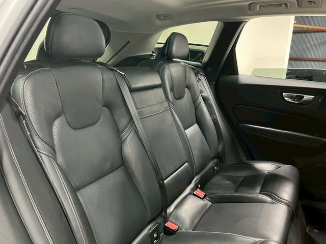 ＸＣ６０ Ｔ５　ＡＷＤ　インスクリプション　２０１７年モデル／禁煙車／ブラックレザーシート（ヒーター付）／サンルーフ／ボルボインテリセーフ／Ｐバックドア／全方位カメラ／ナビ／フルセグＴＶ／ＵＳＢ接続可／ＥＴＣ／ドラレコ／ＬＥＤヘッド／１９アルミ（57枚目）