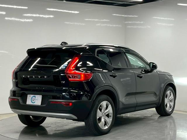 ＸＣ４０ Ｔ４　モメンタム　純正ナビ／全方位カメラ／ボルボインテリセーフ／禁煙車／ＥＴＣ／ＴＶ／スマートキー／電動シート／盗難防止装置／ＬＥＤヘッドライト／コーナーセンサー／レーンキープアシスト／Ｂｌｕｅｔｏｏｔｈ接続／（15枚目）