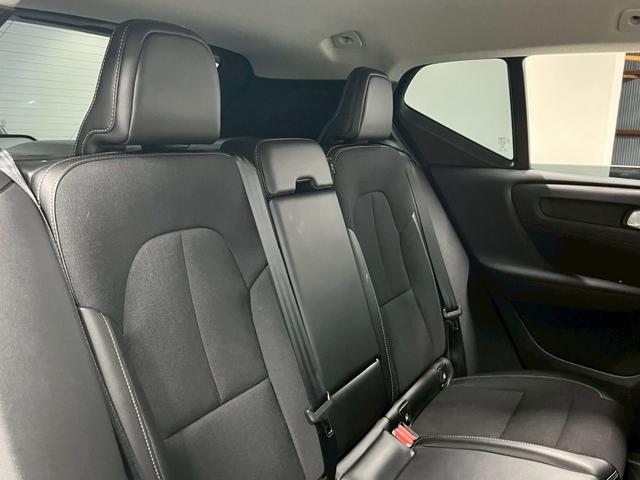 ＸＣ４０ Ｔ４　モメンタム　純正ナビ／全方位カメラ／ボルボインテリセーフ／禁煙車／ＥＴＣ／ＴＶ／スマートキー／電動シート／盗難防止装置／ＬＥＤヘッドライト／コーナーセンサー／レーンキープアシスト／Ｂｌｕｅｔｏｏｔｈ接続／（56枚目）